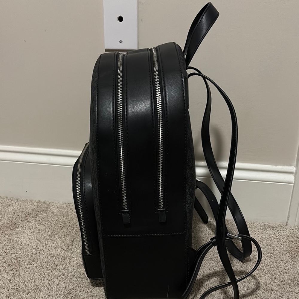 Michael Kors Black Quilted Backpack with matching wallet - Picture 9 of 15